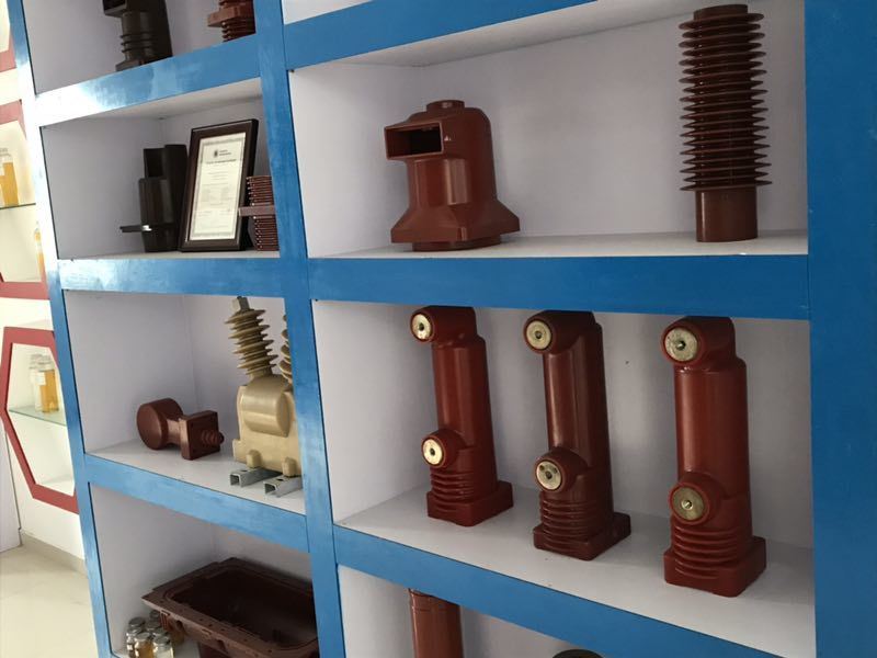 Огнеупорная эпоксидная смола для электрической изоляции с высокой температурой (70-125 °C) и APG & Process Casting